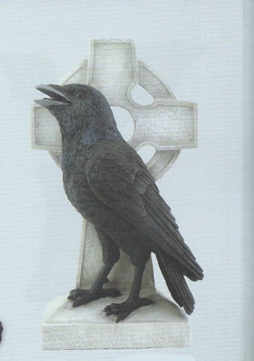 Raven on Cross statue  8"